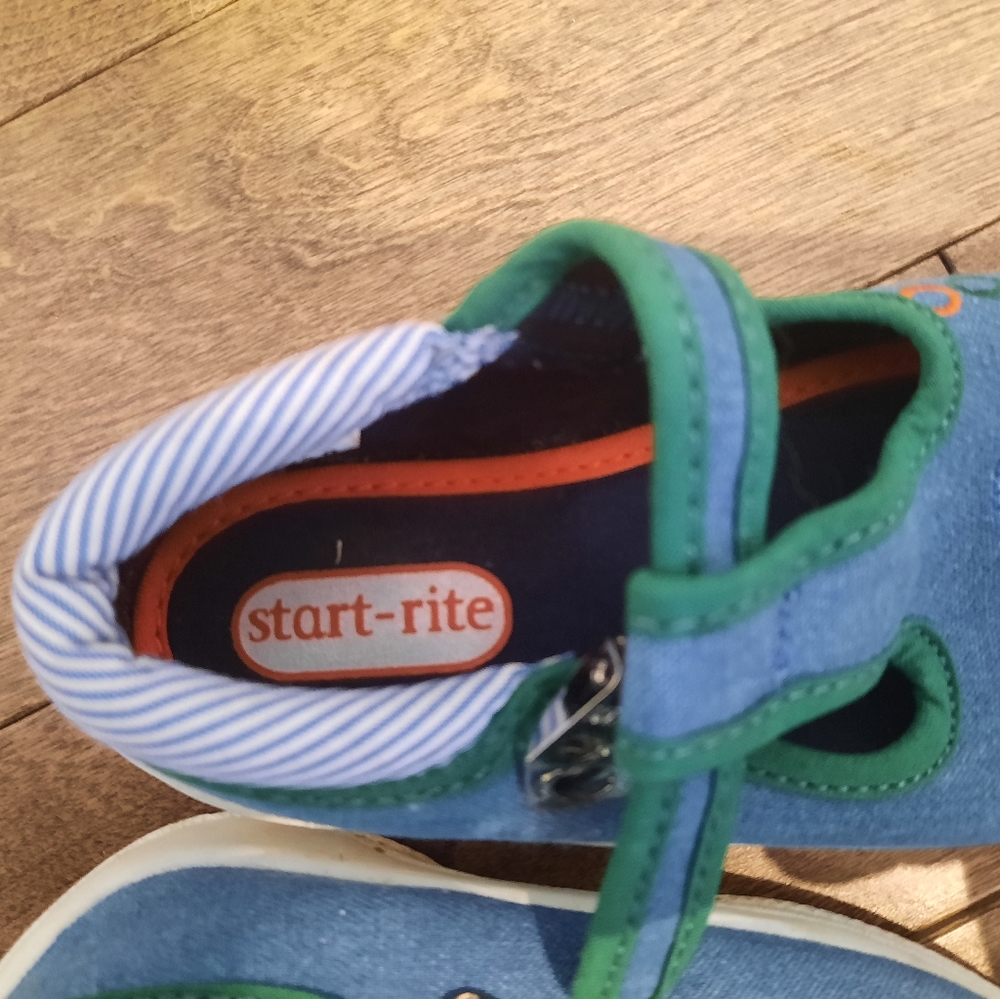 Start-rite toddler shoes size 8W - Picture 4 of 5